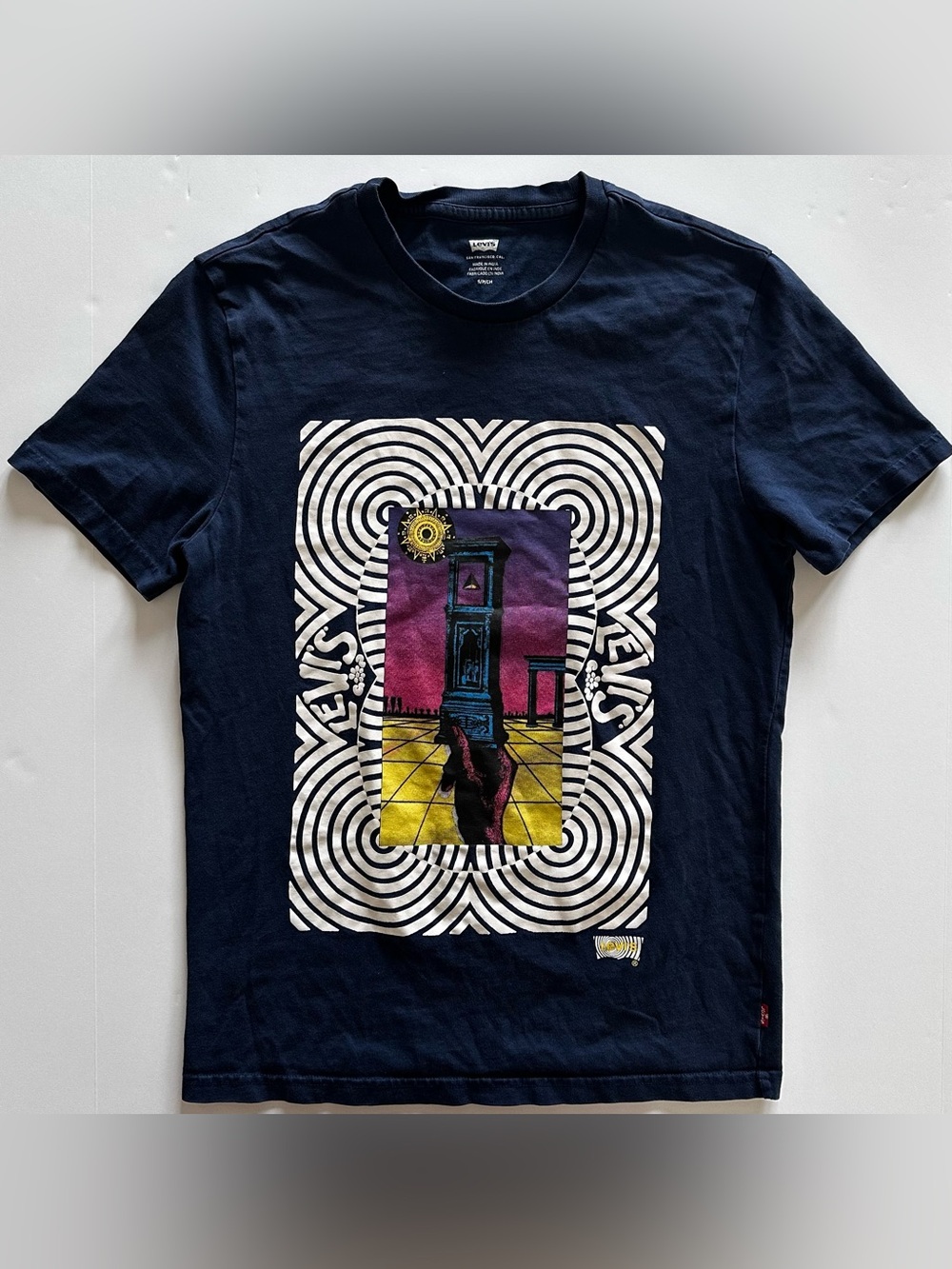 Levi’s Surreal Art Graphic Print T Shirt Men’s S Navy